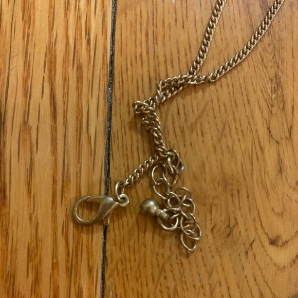 Cameo Necklace - Picture 3 of 4